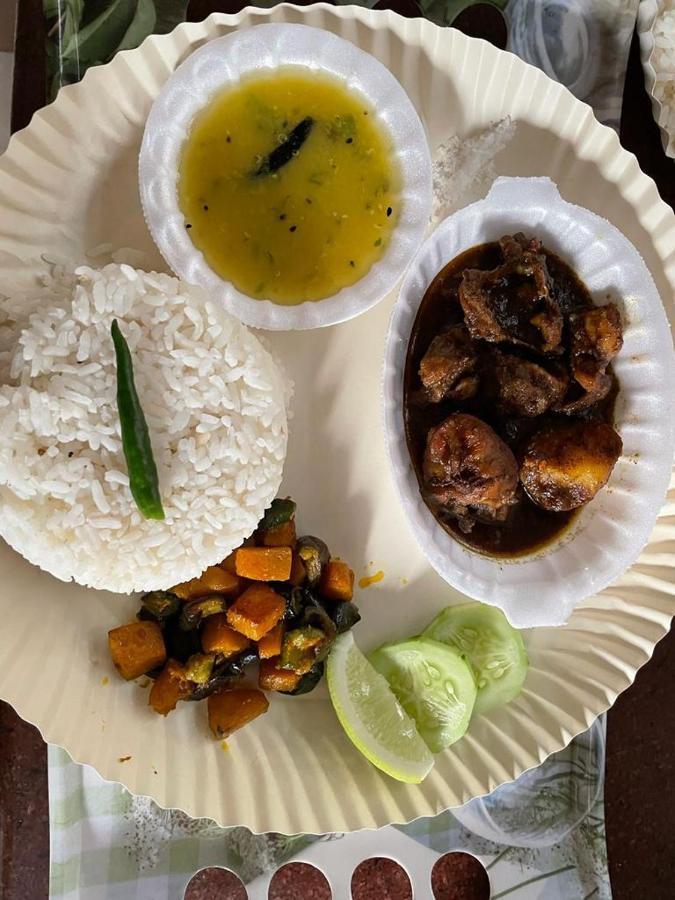 Veda Home'S Agartala Luaran gambar
