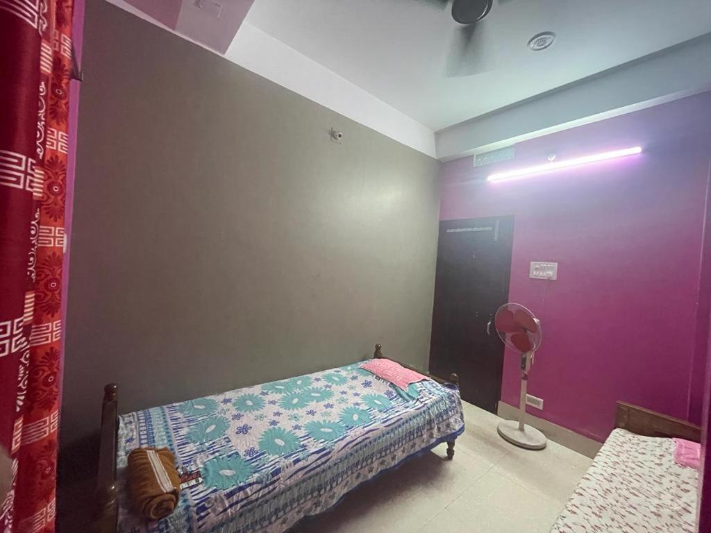 Veda Home'S Agartala Luaran gambar