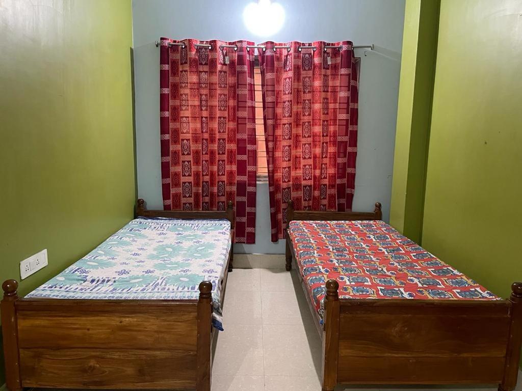 Veda Home'S Agartala Luaran gambar