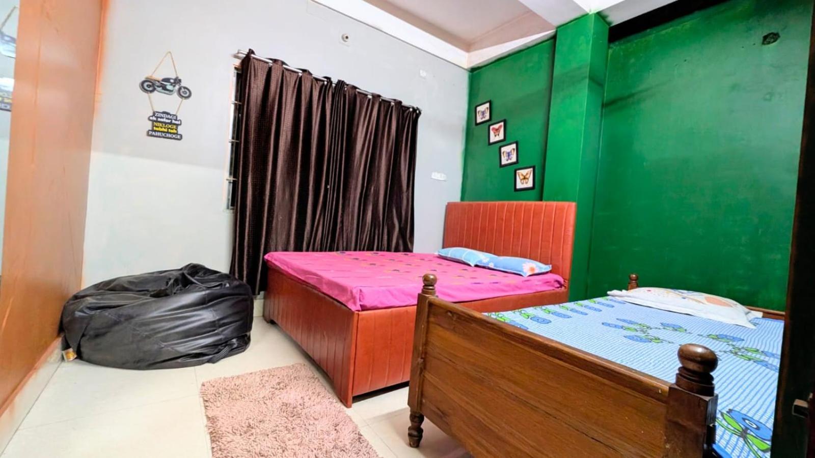 Veda Home'S Agartala Luaran gambar